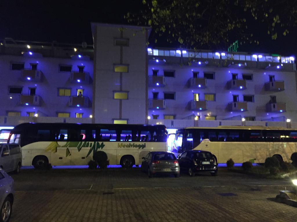 Hotel Verdi วิเชนซา ภายนอก รูปภาพ